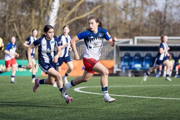 Bild 51 - wBJ Hamburger SV - Hertha BSC : Ergebnis: 2:1